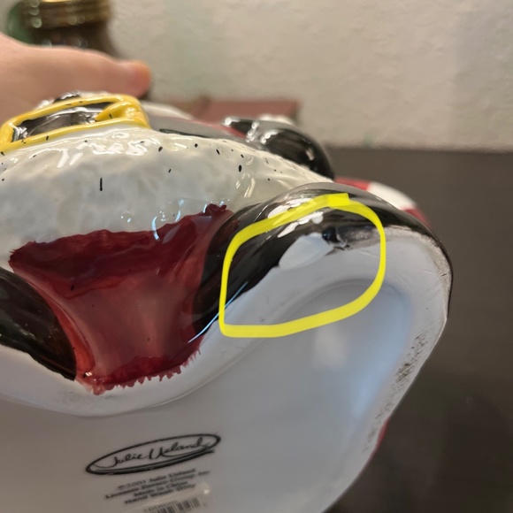 🎅🏻 2001 Julie Ueland ceramic Santa teapot. Manufacture by Enesco - Picture 6 of 6